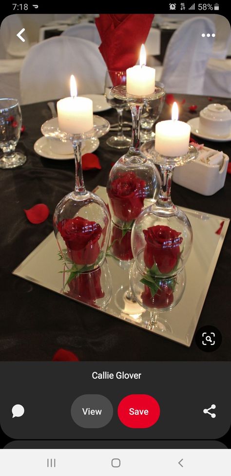 Valentine Dinner Decorations, Simple Candle Centerpieces, Floating Candle Decorations, Breakfast Table Decor, Pinterest Valentines, Dinner Table Centerpieces, Dinner Centerpieces, Red Centerpieces, Arte Aesthetic