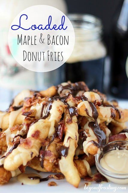 Bacon Desserts, Maple Bacon Donut, Bacon Donut, Loaded Fries, Maple Bacon, Bacon Recipes, Donut Recipes, Beignets, Sweet And Salty