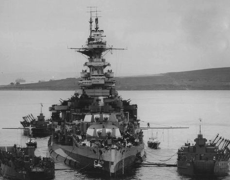 HMS Malaya at Scapa Flow in 1943. British Royal Navy, Royal Navy Ships, Capital Ship, Military News, Naval History, Harbin, Navy Ships, Aircraft Carrier, Royal Navy