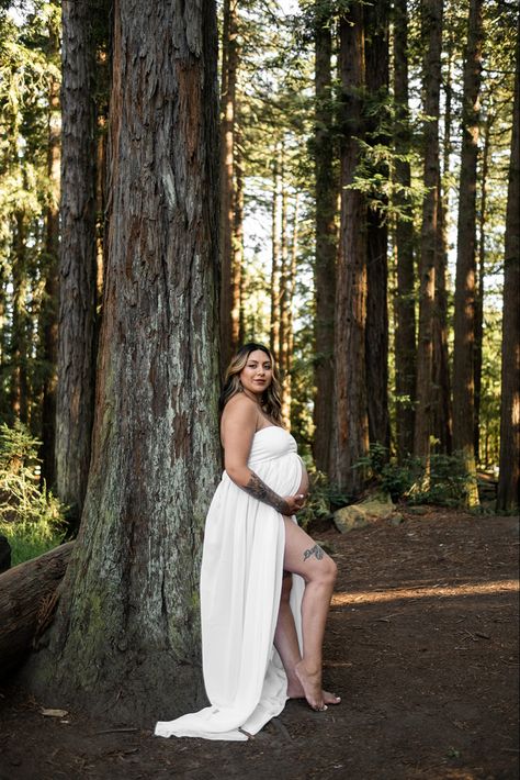 Maternity Photos Park Picture Ideas, Maternity Pictures In Forest, Maternity Photography In Woods, Maternity Shoot Park Photo Ideas, Maternity Photo Shoot Ideas Woods, Maternity Shoot In The Woods, Forest Maternity Pictures, Wooded Maternity Photoshoot, Maternity Shoot Park