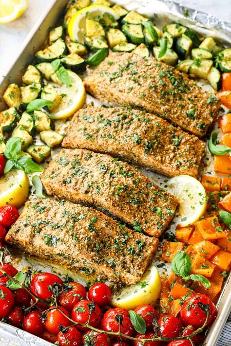 Pesto Salmon Quinoa Bowl, Salmon Recipes With Pesto Sauce, Baked Pesto Salmon Recipes, Keto Pesto Salmon, Fish With Pesto Recipes, Fish With Pesto, Baked Salmon Pesto, Grilled Pesto Salmon Recipes, Salmon And Pesto Recipes