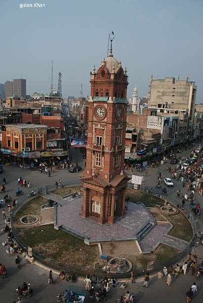 Minecraft Clock, Recycle City, Victorian Clocks, Big Clocks, Square Clocks, Punjab Pakistan, Outdoor Clock, Landscaping Retaining Walls, Minecraft City