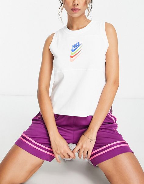 Sportswear by Nike Basket-worthy find Crew neck Sleeveless style Nike logo print to chest Regular fit Nike Functional Sleeveless Top, Nike Sporty Sleeveless Tops, Nike Sleeveless Tank Top, Nike Athleisure Go-dry Tank Top, Nike Basket, Nike Sleeveless, Sleeveless Top Outfit, Nike Sleeveless Go-dry Tank Top, Top Outfit