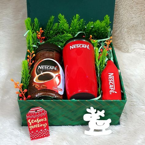 Christmas Gift Ideas, Box Gift, Gift Hampers, Seasons Greetings, Lunch Box, Christmas Gift, Gift Box, Christmas Gifts, Gift Ideas