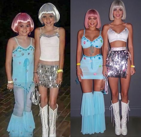 Kendall Jenner Halloween, Iconic Halloween Costumes, Old Halloween Costumes, Halloween 23, Duo Costumes, Hot Halloween Outfits, Duo Halloween Costumes, Halloween Costumes Friends, Kendall And Kylie Jenner