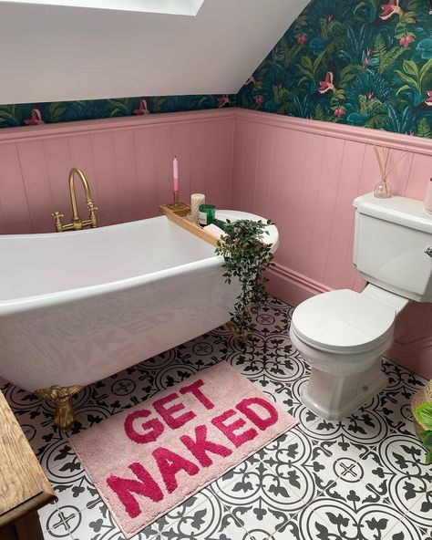 Barbie Bathroom🎀💗👛 #pinkbathroom #bathroom #bathroomtransformation #pinkdecor #bathroomdesign #bathroomdecor #housetohome… | Instagram Boujee Bathroom, Bathroom Ideas 2024, Bathroom 2024, Barbie Bathroom, Eclectic Bathroom, Eclectic Interior, Bathroom Ideas, Pink