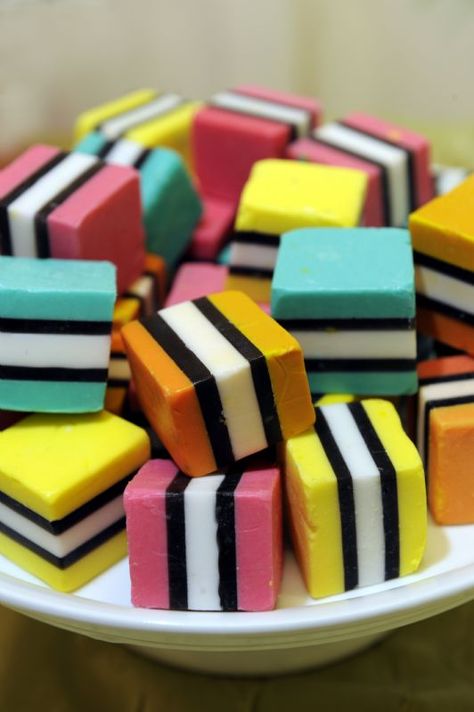 Candy Buffet, Licorice Allsorts, Sweets Treats, Licorice Candy, Liquorice Allsorts, Candy Girl, Colorful Candy, Candy Store, Candy Shop