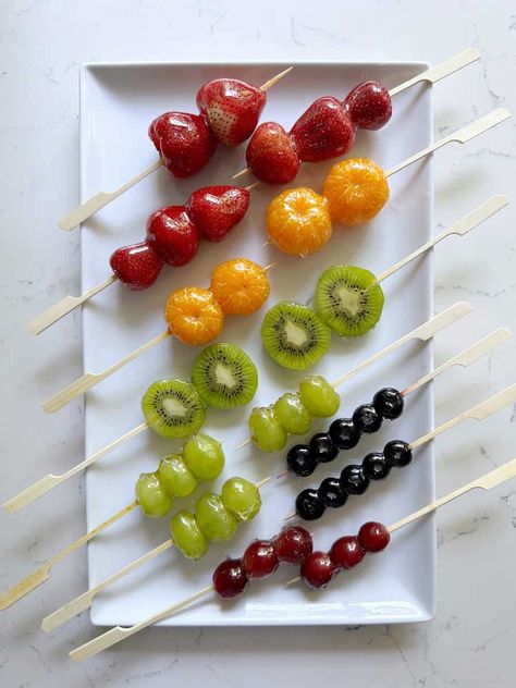 How to Make Tanghulu, Candied Fruit Skewers - California Grown Small Fruit Skewers, Fruit Business Ideas, Skewered Fruit, Tang Hulu, Sugar Coated Fruit, Tanghulu Recipe, Candy Skewers, Ice Recipes, Fruit Business