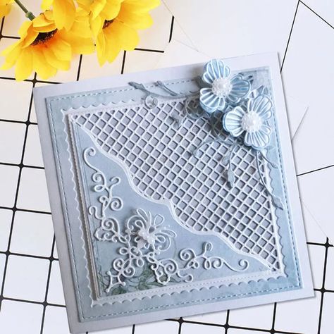 Grid Background, Art Scrapbook, Frame Flower, Diy Scrapbook Album, Album Diy, Flower Stencil, Scrapbooking Photo, Elegant Cards, Paper Crafts Cards