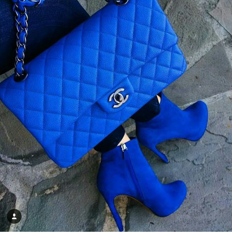 Blue Aesthetic Dark, Boots Fall Ankle, Fancy Heels, Purse Game, Christmas Party Outfit, Blue Outfit, Boots Fall, Purses Designer, Shoe Obsession