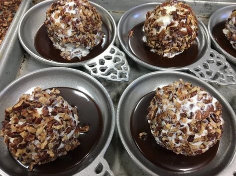 Famous Hotel Recipes, Ice Cream Ball Recipe, Pecan Balls Recipe, Hotel Recipes, Ice Cream Balls, Brown Rice Cooking, Pecan Balls, Cooking Spinach, Cooking Jasmine Rice