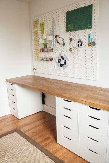 Office Craft Room Combo, Sewing Tables, Craft Room Tables, Ikea Craft Room, Ikea Crafts, Sewing Room Furniture, Sewing Room Inspiration, Craft Shed, Art Studio Room