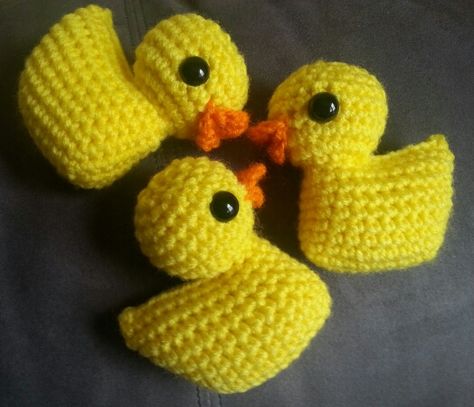 Duck Pattern, Easter Crochet Patterns, Crochet Birds, Pola Amigurumi, Market Stall, Crochet Amigurumi Free, Easter Crochet, Yarn Projects, Crochet Patterns Amigurumi