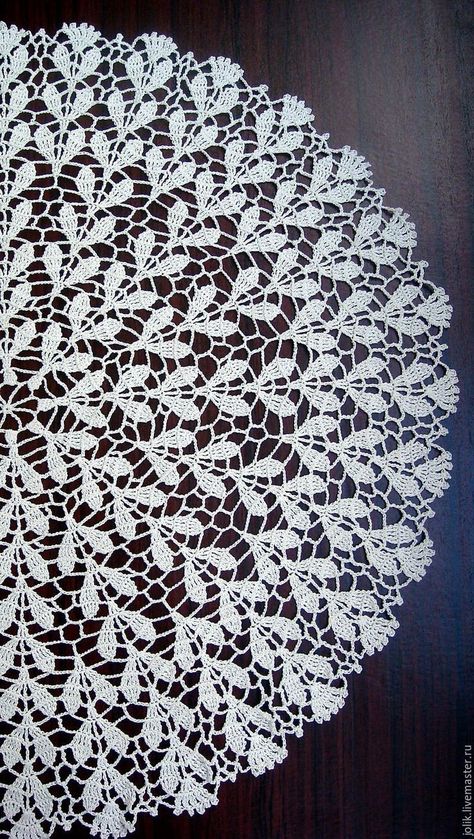 Motif Mandala Crochet, Diy Crafts Crochet, Crochet Tablecloth Pattern, Crochet Doily Diagram, Crochet Doily Patterns, Crochet Tablecloth, Lace Doilies, Handmade Lace, Crochet Diagram