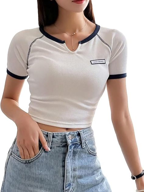 Link in pin. SHENHE Women's Ribbed Knit Raglan Shirt Notch Neck Short Sleeve Fitted Crop Tee Top. Cute Tshirts Women, Korean Outfit Street Styles, Notched Neckline, Fashion Top Outfits, Chic Fall Outfits, Easy Trendy Outfits, Crop Top Outfits, Raglan Shirts, Kpop Fashion Outfits