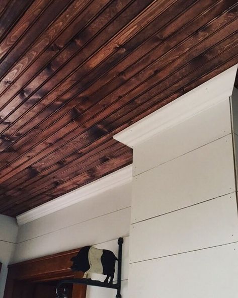 Beadboard ceiling is finished and we are putting up crown molding. It's looking like a million bucks! 😍#farmhouse #shiplap #beadboard… Beadboard Ceiling Living Room, Beadboard Ceiling Kitchen, Flag Pole Ideas, Stained Beadboard Ceiling, Indoor Photography Studio, Stained Beadboard, Bead Board Ceilings, Ceiling Crown, Accent Wall Entryway