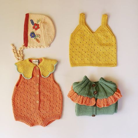 Crochet Vest Tutorial, Knitted Baby Vest, Vest Tutorial, Knitting Kids, Hippie Baby, Knitting Baby, Crochet Vest Pattern, Romper Pattern, Baby Coat