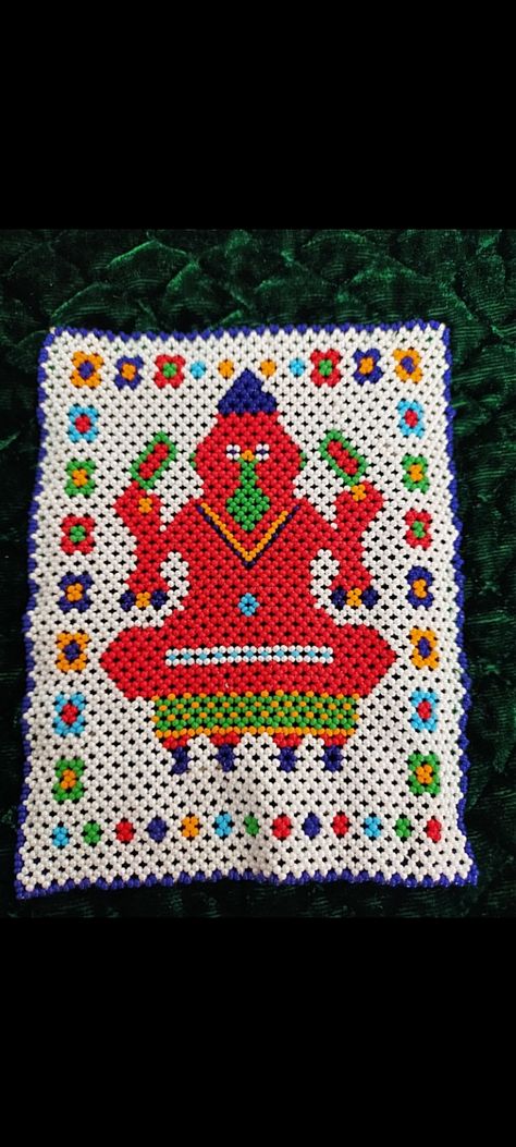 Toran Design, Moti Work, Ganesh Ji, Wedding Crafts Diy, Applique Quilting, Wedding Crafts, Bead Art, Ganesha, Crafts Diy