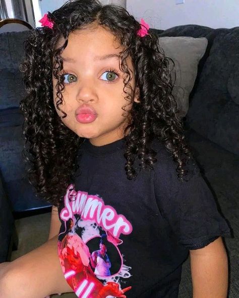 Pretty Babies With Curly Hair, Light Skin Babies, Curly Hair Kids, Curly Hair Baby, Cute Babys, Cute Mixed Babies, Mixed Kids, Baby Hairs, Let Your Hair Down