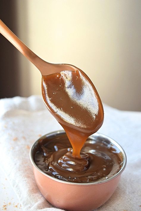 Coconut Caramel Sauce, Coconut Milk Coffee, Caramel Recipe, Keto Sauces, Coconut Palm Sugar, Dairy Free Gluten Free, Coconut Caramel, Paleo Treats, Gluten Free Sweets