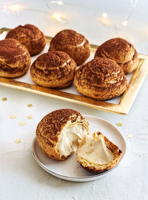 Egg Tart Recipe, Tiramisu Cookies, Choux Cream, Mascarpone Recipes, Pastry Cream Recipe, Cream Puff Recipe, Tiramisu Dessert, Cake Cafe, Cheese Tarts