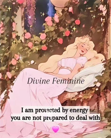 Divine Feminine 🩷✨️🌹 Goddess Worship Divine Feminine, Goddess Artwork Divine Feminine, Devine Feminine Aesthetics, Goddess Divine Feminine, Moon 2024, Divine Feminine Aesthetic, Pretty Mindset, Divine Women, Winter Arc