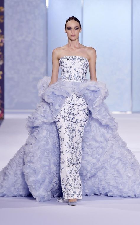 Paris Haute Couture Week: The highlights from Valentino, Dior, Chanel and more Chanel Haute Couture Dress, Ellie Saab, Haute Couture Gowns, Collection Couture, Ralph Russo, Dior Haute Couture, Wedding Dress Couture, Beauty Dress, Couture Week