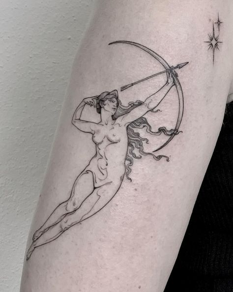 Ｔｏｍａ • ｌａｎｇｕｉｄ　ａｒｔ • on Instagram: “• the ARCHER • 🌙✨ •⠀ ⠀ ________________ Supported by @maketattooua, @dr.gritz_tattoo ________________ Done at @thechamberberlin…” Plus Size Goddess Tattoo, Artemis Bow And Arrow Tattoo, Angel With Bow And Arrow Tattoo, Artemis Drawing Greek Mythology, Sagitarrius Tattoo Women, Libra Rising Tattoo, Archery Tattoo Women, Greek Mythology Tattoos Athena, Random Patchwork Tattoo