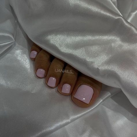 Pink Toe Nails, Body Inflammation, Pedicure Ideas, Gel Toe Nails, Acrylic Toes, Acrylic Toe Nails, Toe Nail Color, Pretty Toe Nails, Short Square Acrylic Nails