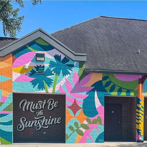 Tara Johnston, Outdoor Mural, Mural Artist, Sunset Point, Color Burst, Colorful Murals, Mural Ideas, Floral Shop, Artist On Instagram