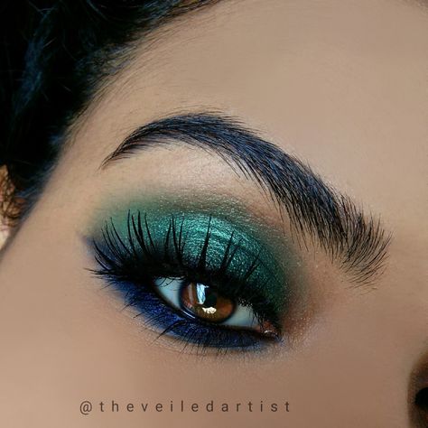 Blue Green Gold Eye Makeup, Blue Green Smokey Eye, Blue And Green Smokey Eye, Green Eye Makeup Tutorial Step By Step, Blue Green Eyeshadow Looks, Blue Green Makeup Look, Blue And Green Makeup Looks, Blue And Green Eyeshadow Looks, Green And Blue Eyeshadow Looks