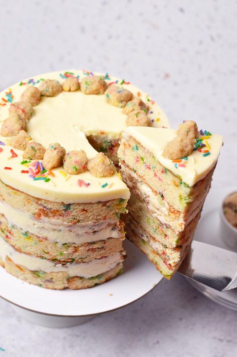 Milk Bar Inspired Cake, Birthday Cake Flavored Desserts, Brunch Birthday Cake, Birthday Cake Flavor Cake, Crunchy Cake, Momofuku Birthday Cake, Momofuku Cake, Momofuku Recipes, Confetti Cake Recipes