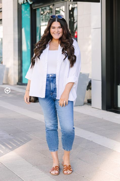 Plus Size Button Down Shirt Outfit, Shirt Casual Outfit, Casual Plus Size Outfits, Affordable Outfits, Casual Outfits Plus Size, Outfit For Spring, White Shirt Outfits, Bodysuit White, White Collared Shirt