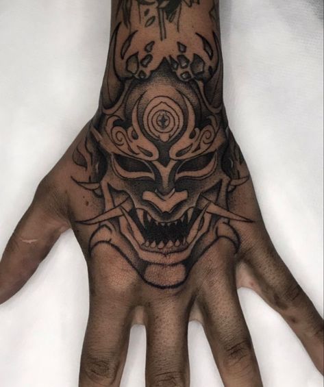 Demon Hand Tattoos For Guys, Hand Tattoos For Men Black, Skull Hand Tattoos For Guys Men, နဂါးပုံ Tattoo, Japanese Style Hand Tattoo, Oni Hands Tattoo, Back Hand Tattoo Men, Masculine Hand Tattoos, Top Of Hand Tattoos Men