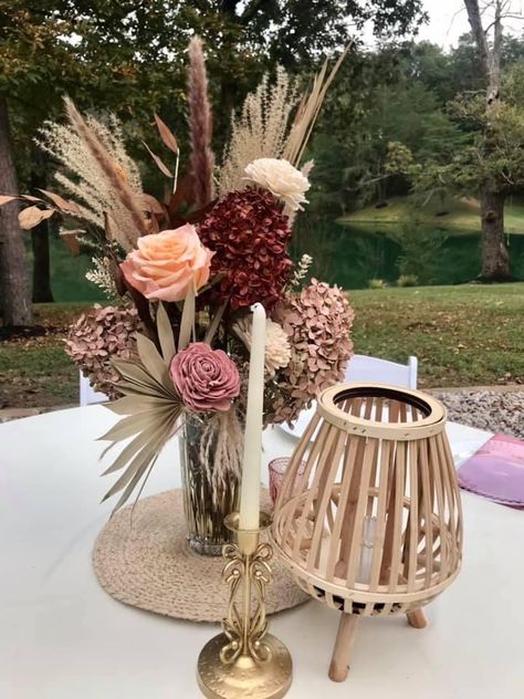 Boho Outdoor Wedding Centerpieces, Simple Boho Centerpieces Diy, Lantern Centerpieces With Pampas, Floating Candle Boho Centerpieces, Inexpensive Boho Centerpieces, Boho Birthday Centerpiece, Wicker Centerpiece, Boho Lantern Centerpieces, Boho Church Wedding Decorations