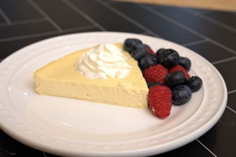 This cheesecake is so creamy and delicious! It’s also lower in calories and carbs! I like to top ... Crustless Cheesecake, Protein Sweets, Sugar Free Honey, Low Carb Love, Low Glycemic Foods, 100 Calorie, Keto Cheesecake, Low Glycemic, 2 Ingredient