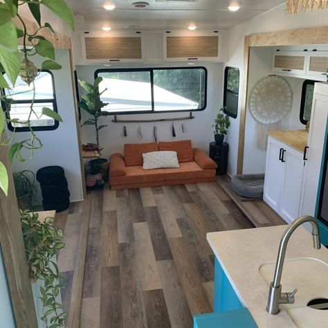 Stylish Fifth Wheel Remodel for a Family of Four | RV Inspiration Rv Play Area, Fifth Wheel Remodel, Rv Living Room, Rv Inspiration, Trailer Living, A Family Of Four, Bright Paintings, Rv Remodel, Play Structure