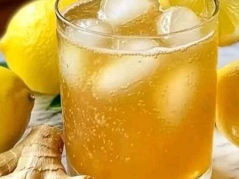 Lemon Ginger Iced Green Tea with Honey: A Refreshing Delight - NewsBreak Green Tea With Honey, Iced Tea Punch, Short Rib Beef Stew, Short Rib Stew, Ginger Iced Tea, Bad Candy, Tea With Honey, Juice Ice Cubes, Beef Short Rib Recipes