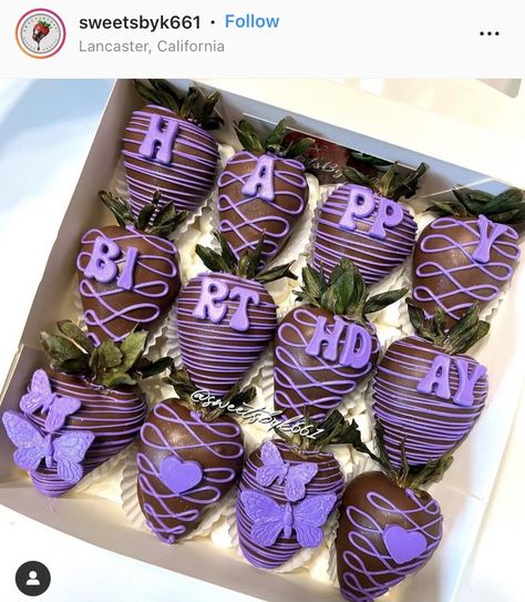 Purple And Black Chocolate Covered Strawberries, Purple Birthday Strawberries, Purple Dipped Strawberries, Purple Chocolate Strawberries, Chocolate Covered Strawberries Purple, Purple Chocolate Covered Strawberries, Purple Strawberries, Birthday Strawberries, Dipped Strawberries Recipe