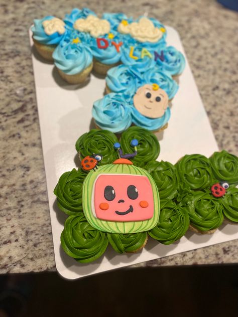 Diy Cocomelon Cupcakes, Cocomelon Cupcake Cake Ideas, Coco Melon Cupcake Ideas, Cocomelon Cupcake Ideas, Cocomelon Cupcake Cake, Cocomelon Party Ideas For Boy, Cocomelon Cupcakes, Mickey Mouse Favors, Melon Birthday