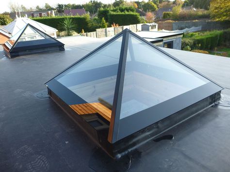 Glass Skylight, Flat Roof Extension, Roof Skylight, Pergola Carport, Modern Roofing, Roof Lantern, Roof Extension, Roof Architecture, Roof Window