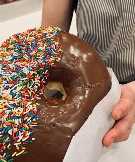 it's a big donut Big Donut, Big Donuts, Giant Donut, Chocolate Sprinkles, Donut Shop, Hot Soup, Menu Items, New Flavour, Food Cravings