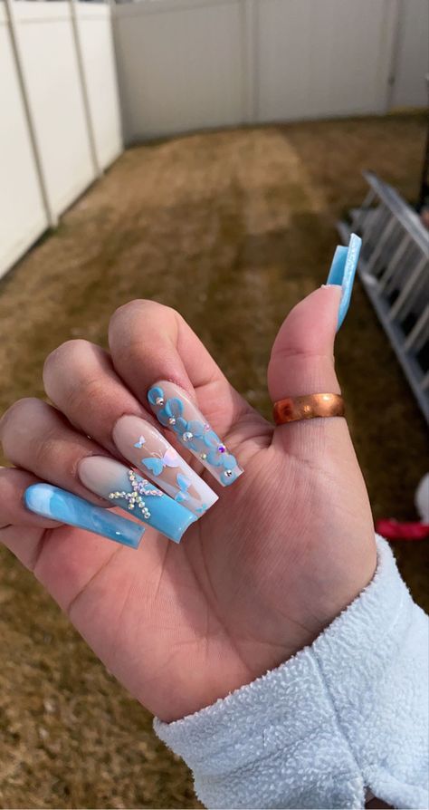 Birthday Pisces Nails, Pisces Birthday Nails Acrylic, Pisces Acrylic Nails, Pisces Acrylic Birthday Nails, Pisces Nail Ideas, 21st Birthday Nails Pisces, Blue Pisces Nails, Pices Zodiac Nails, Zodiac Nails Pisces