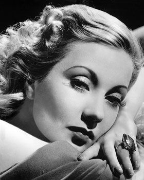 Anne Sothern - what a gal. Ann Sothern, Hollaback Girl, Classic Movie Stars, Actrices Hollywood, January 22, Hollywood Star, Hollywood Glam, Hollywood Walk Of Fame, Golden Age Of Hollywood