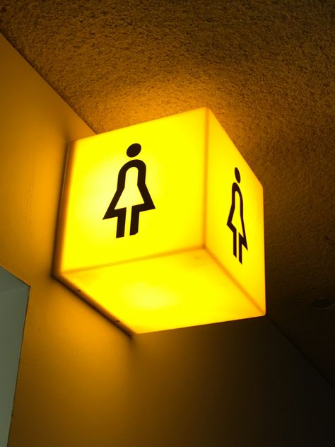 Neon Toilet Sign, Toilet Neon Sign, Ramen Station, Washroom Signage, Bathroom Symbols, Lightbox Signage, Toilet Design Modern, Bathroom Signage, Toilet Signs