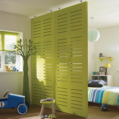 I wonder if something like this could work as sliding shutters in front of the patio doors..... Room Divider Ideas Bedroom, Kids Room Divider, Bedroom Divider, Room Divider Ideas, Smart Room, Divider Ideas, Kids Shared Bedroom, Sliding Room Dividers, Diy Room Divider