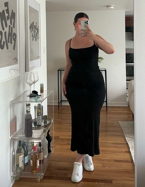 Midsize Black Dress, Midsize Cocktail Outfit, Black Outfit Midsize, Mid Size Outfits Night Out, Midsize Baddie Outfits, Midsize Dress Outfit, Going Out Outfits Plus Size, Plus Size Baddie Outfits Casual, Mid Size Body Outfits