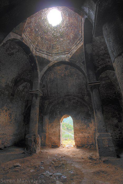 Armenian Motifs, Monastery Aesthetic, Monastery Interior, Romanian Castles, Armenian Aesthetic, Interior Concept Art, Armenian Food, Green Concept, Armenian Church