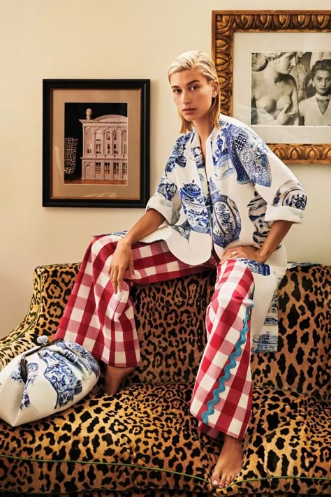 Weekend Max Mara Nantucket Collection | MONTECRISTO Anthony Baratta, Styling Books, Mode Prints, Afrikaanse Mode, Mixed Prints, Weekend Max Mara, Maximalism, Mode Inspo, Hailey Bieber