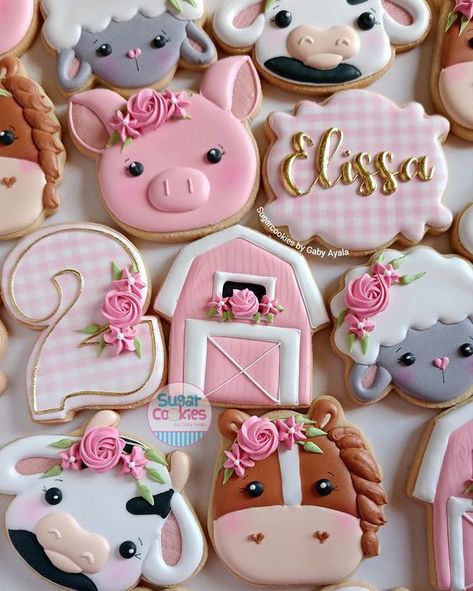 Sugar Cookies by Gaby Ayala Farm Animal Decorated Cookies, Cowgirl Birthday Food Ideas, Farm Animal Cookies Decorated, Farm Animal Sugar Cookies, Farm Birthday Party Food Ideas, Farmhouse Cookies, Farm Animal Cookies, Barn Birthday Party, Cowgirl Cookies